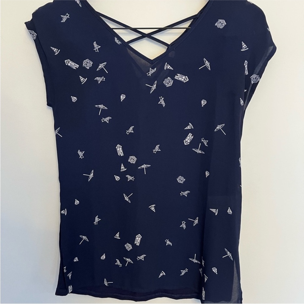 FREE with purchase Reitmans Blouse with White Accents Crisscross Back Size XS
